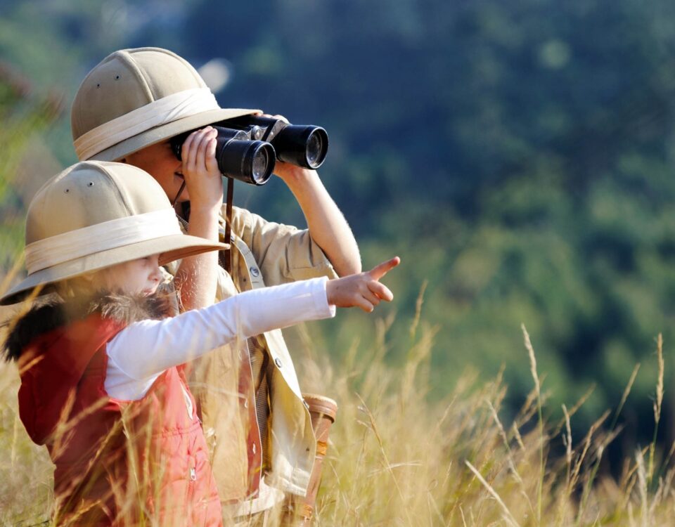 What’s the Dress Code for a Uganda Safari?