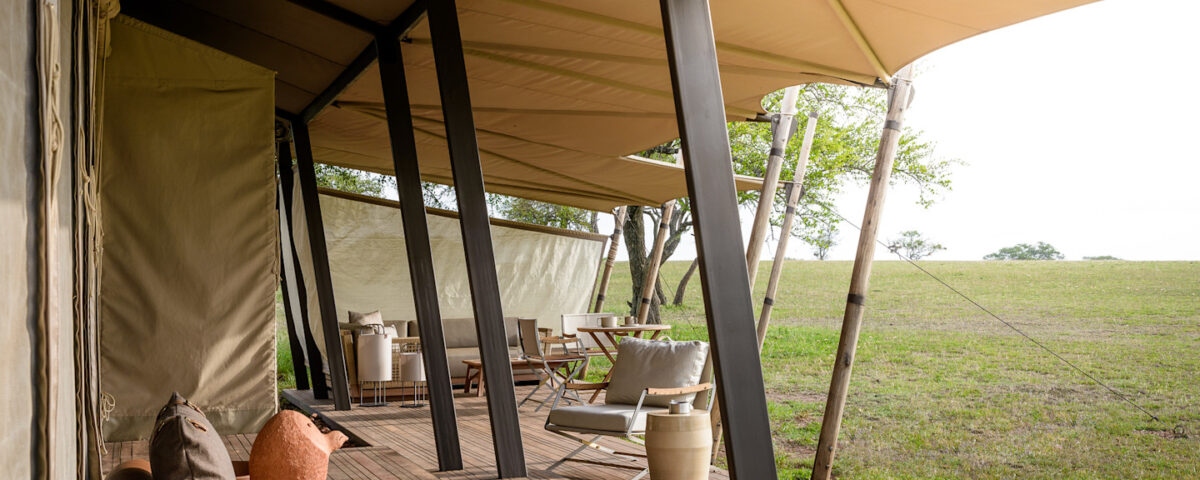 What Old-World Design Elements Define the Aesthetic of Singita Sasakwa Lodge?