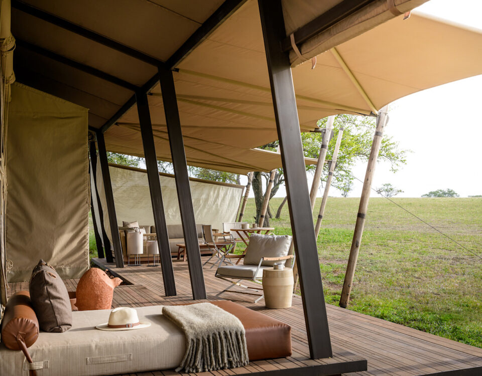 What Old-World Design Elements Define the Aesthetic of Singita Sasakwa Lodge?