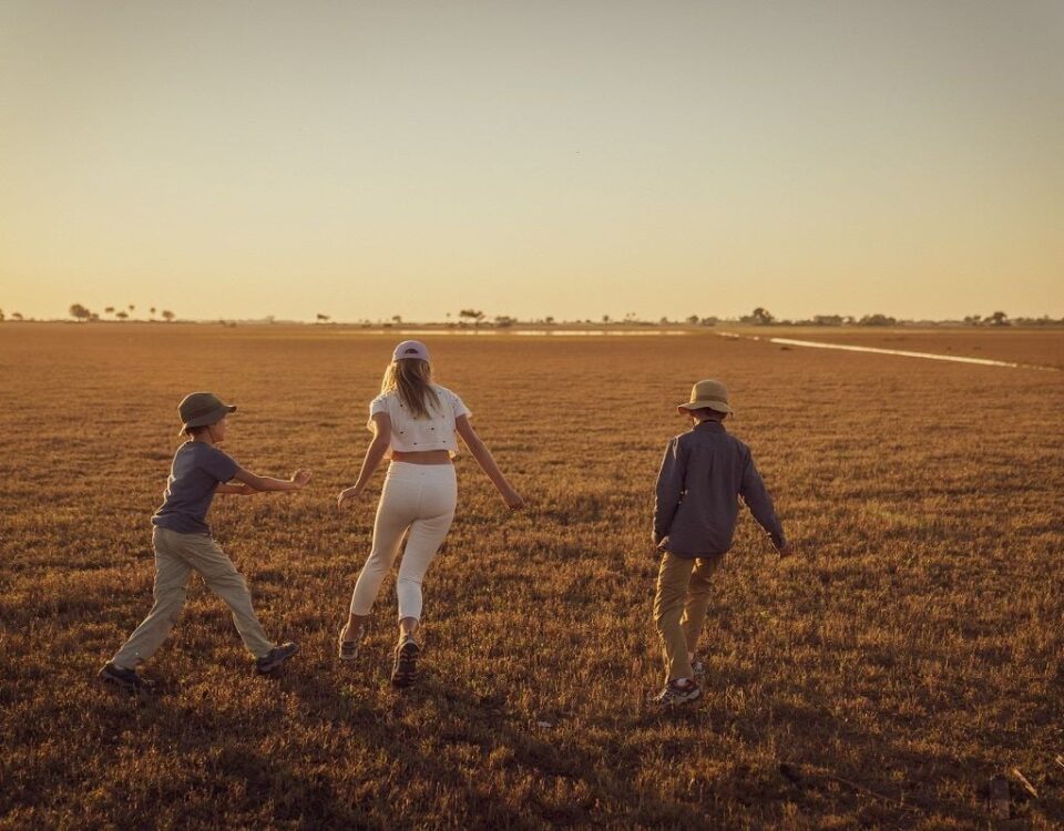How Can This Itinerary Be Customized for a Multi-Generational Family Group?